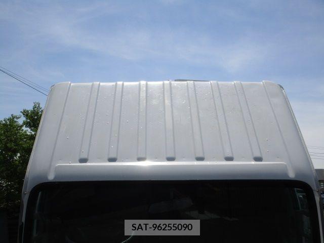 Isuzu ELF TRUCK 2012-02 353728-7