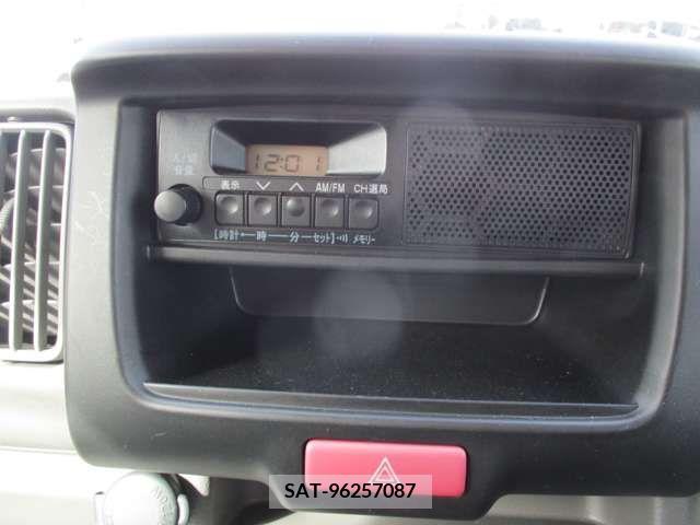Suzuki EVERY 2023-01 210088-16