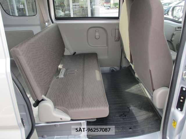 Suzuki EVERY 2023-01 210088-13
