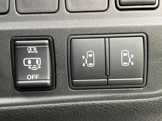 Nissan SERENA 2022-06 191591-6