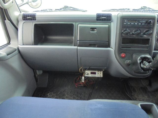 Mitsubishi CANTER 2010-09 7075-13