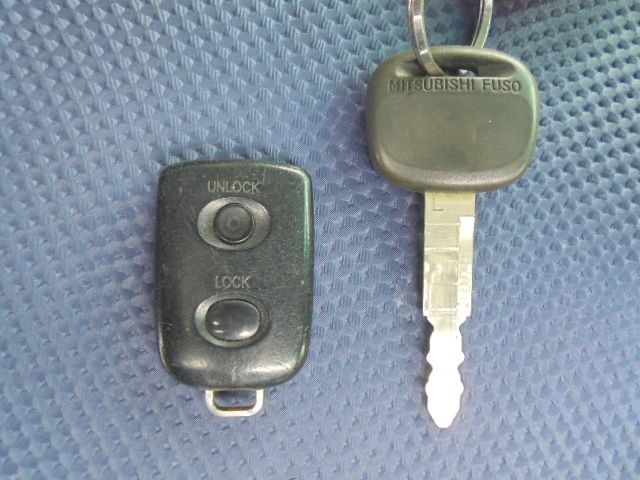 Mitsubishi CANTER 2010-09 7075-15