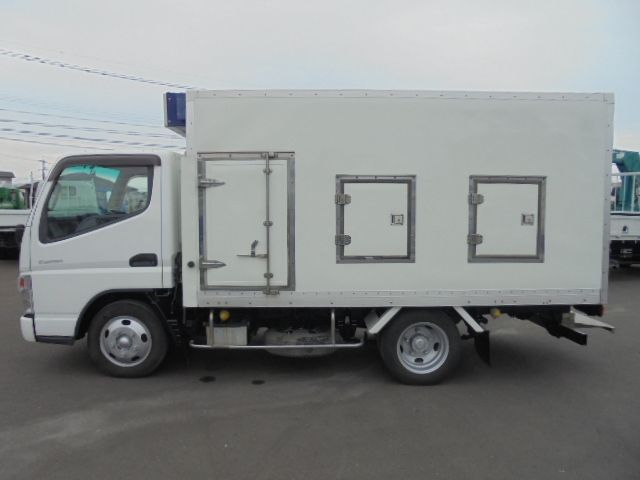 Mitsubishi CANTER 2010-09 7075-3