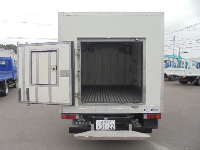 Mitsubishi CANTER 2010-09 7075-29