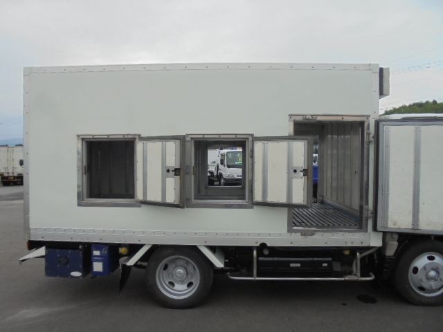 Mitsubishi CANTER 2010-09 7075-9