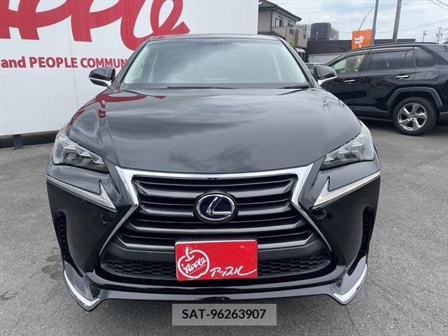 Lexus NX 2015-10 275712-1