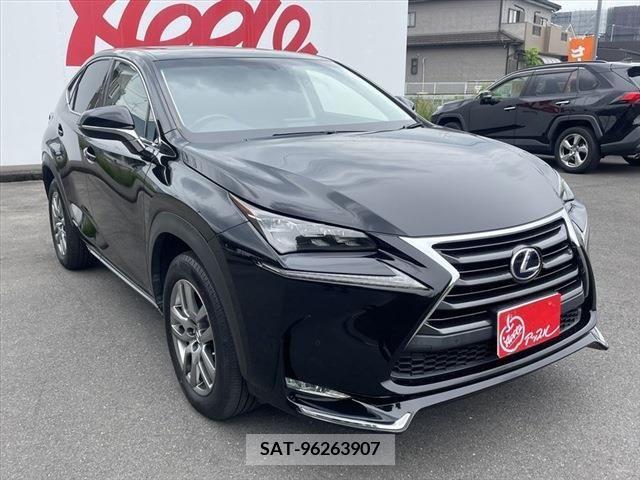 Lexus NX 2015-10 275712-2