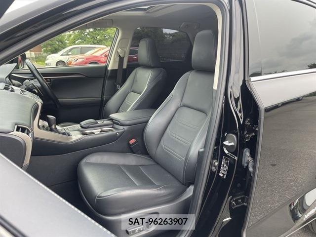 Lexus NX 2015-10 275712-21