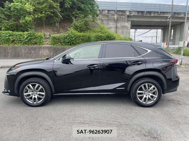 Lexus NX 2015-10 275712-7