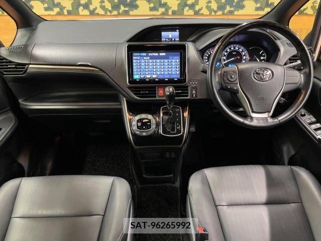 Toyota ESQUIRE 2016-12 297228-1