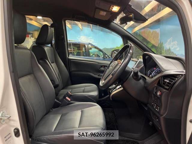 Toyota ESQUIRE 2016-12 297228-7