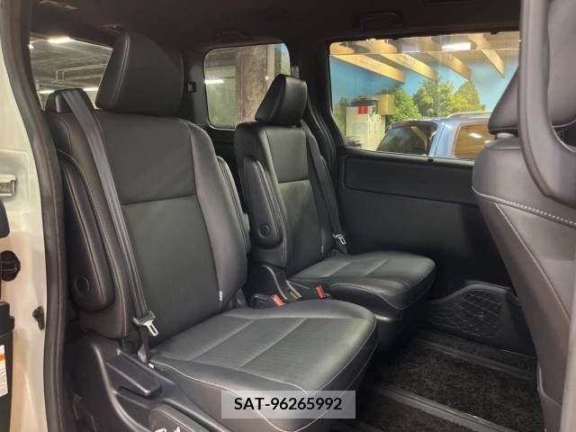 Toyota ESQUIRE 2016-12 297228-8