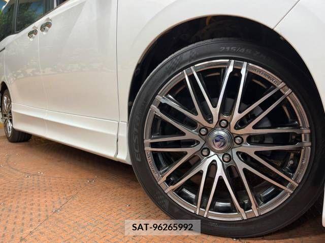 Toyota ESQUIRE 2016-12 297228-13
