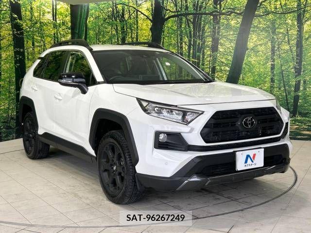 Toyota RAV4 2021-10 373268-16