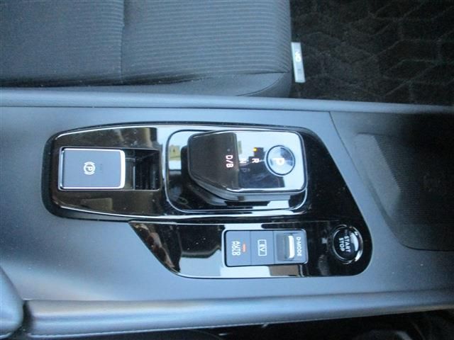 Nissan NOTE 2021-02 184502-18