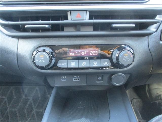 Nissan NOTE 2021-02 184502-17