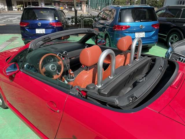 Audi TT 2002-11 20643-16
