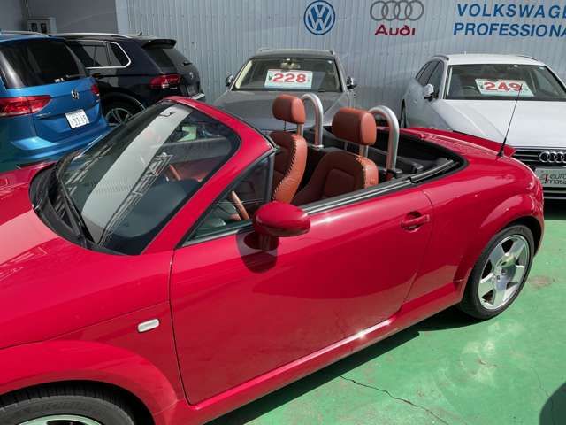 Audi TT 2002-11 20643-15