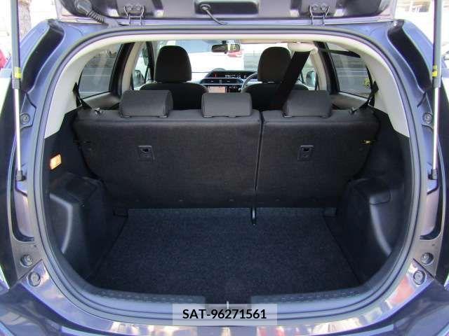 Toyota AQUA 2015-10 209026-19