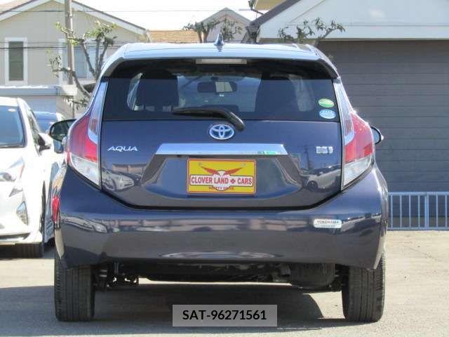 Toyota AQUA 2015-10 209026-5