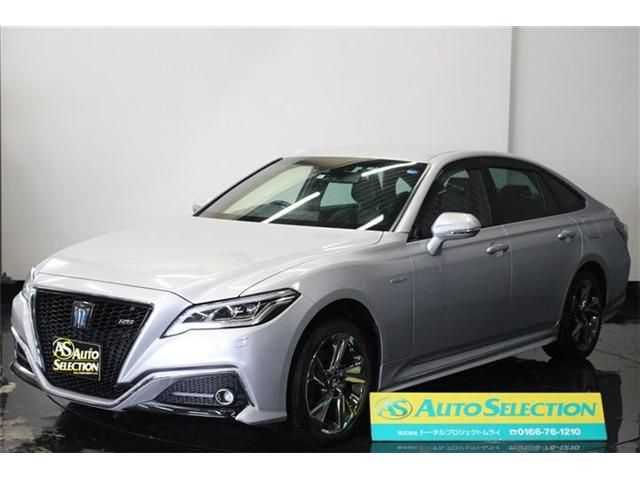 Toyota CROWN SEDAN 2018-08 182373-0