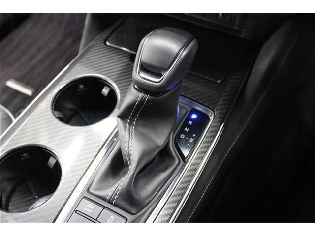 Toyota CROWN SEDAN 2018-08 182373-17