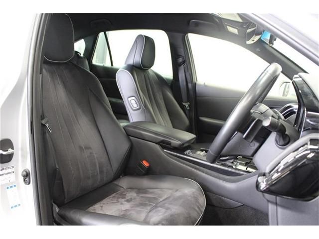 Toyota CROWN SEDAN 2018-08 182373-13
