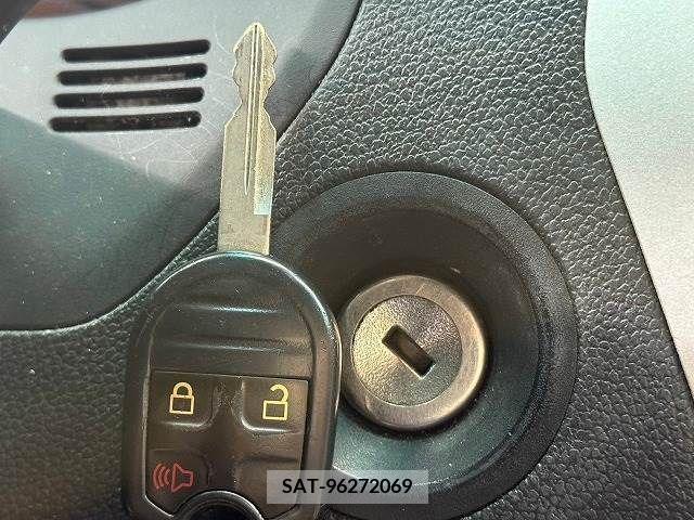Ford EXPLORER 2015-05 298940-10