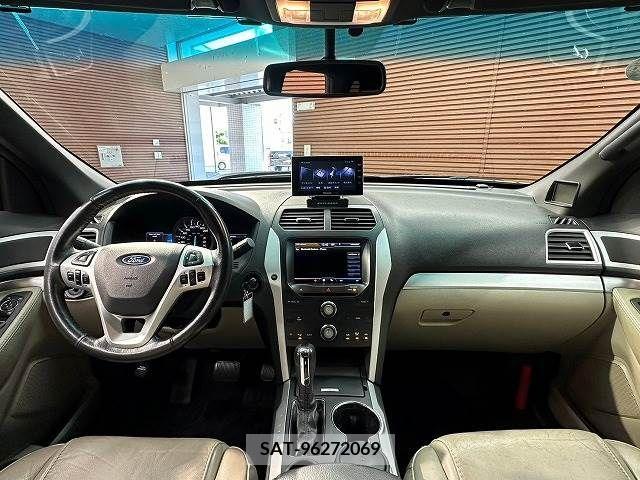 Ford EXPLORER 2015-05 298940-1