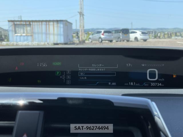 Toyota PRIUS 2016-03 330058-21