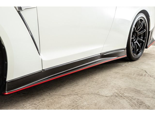 Nissan GT-R 2019-10 8615-12
