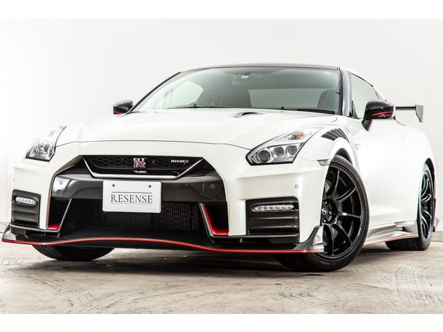 Nissan GT-R 2019-10 8615-0