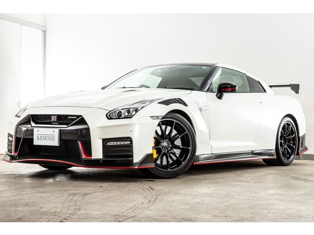 Nissan GT-R 2019-10 8615-6