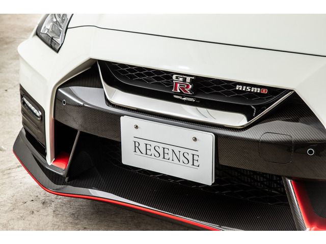 Nissan GT-R 2019-10 8615-19