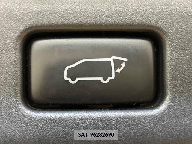Toyota VELLFIRE 2017-01 243396-7