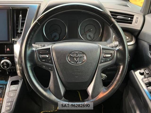 Toyota VELLFIRE 2017-01 243396-13