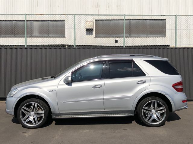 Amg AMG OTHERS 2010-07 4027-6