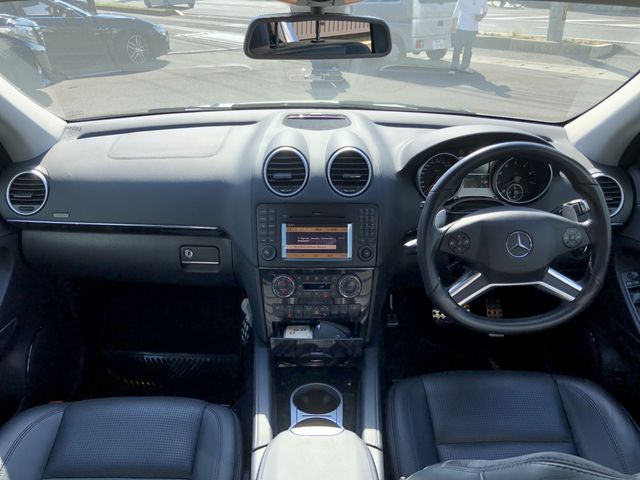 Amg AMG OTHERS 2010-07 4027-1