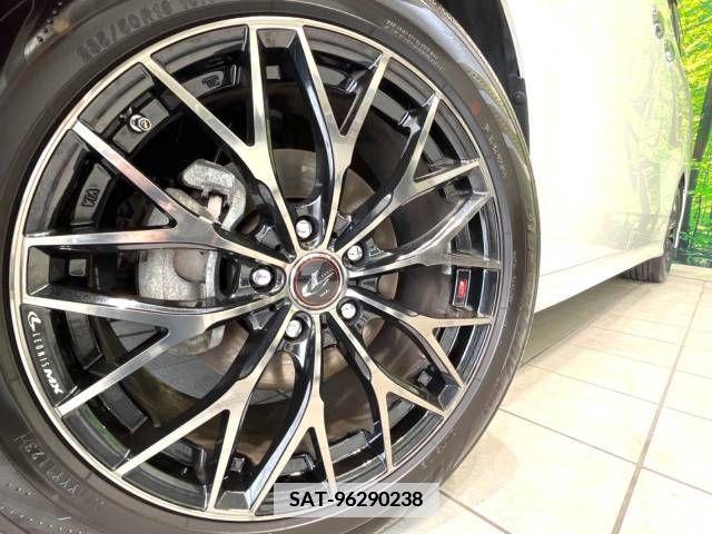Toyota ALPHARD 2018-02 338681-14