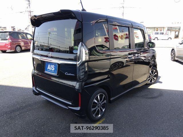 Honda N BOX CUSTOM 2019-07 236256-1