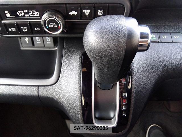 Honda N BOX CUSTOM 2019-07 236256-8