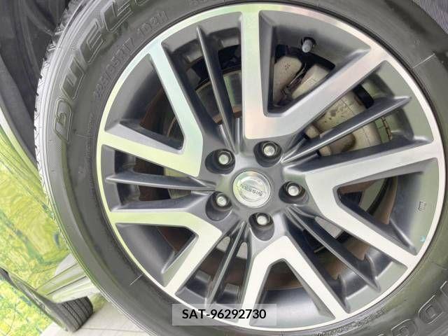 Nissan X-TRAIL 2015-07 383166-14