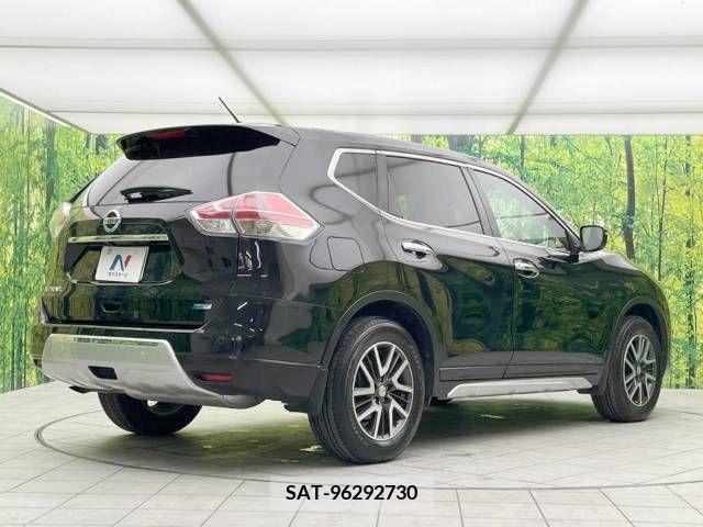 Nissan X-TRAIL 2015-07 383166-18