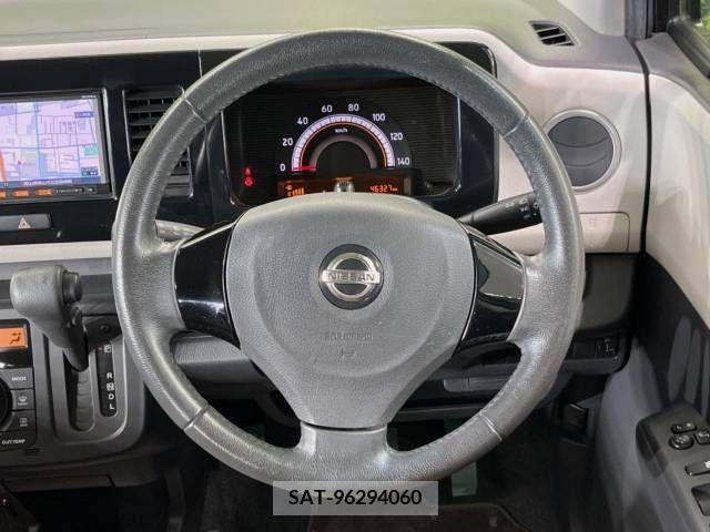 Nissan MOCO 2015-01 324593-11