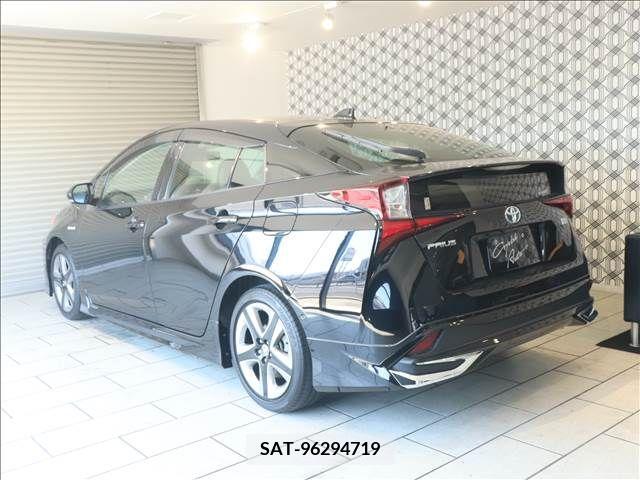 Toyota PRIUS 2020-03 393334-1