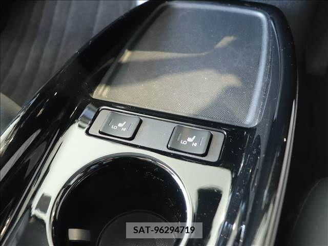 Toyota PRIUS 2020-03 393334-5