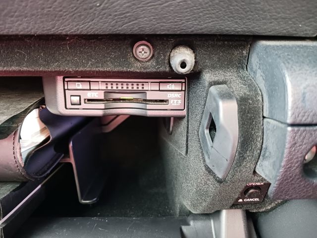 Lexus IS 2013-01 185363-19