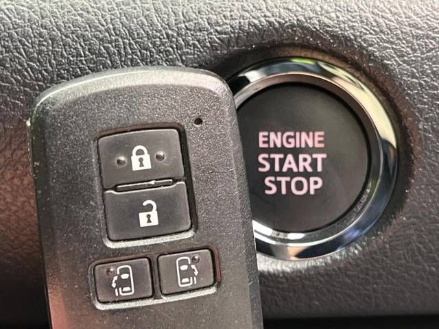 Toyota SIENTA 2019-12 188755-6