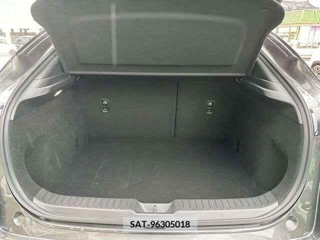 Mazda CX-30 2023-03 374946-8