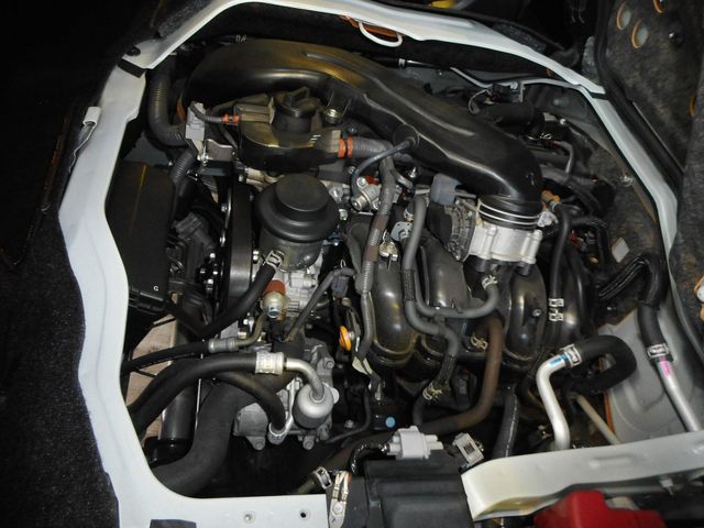 Toyota HIACE WAGON 2019-09 22687-19